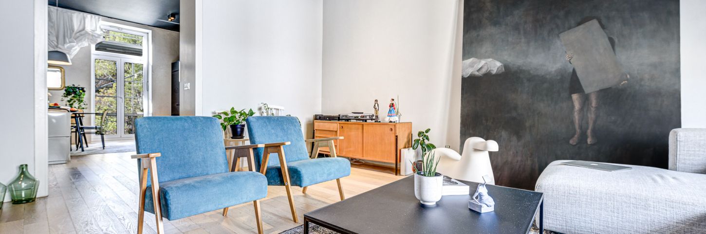 LJUBAV NA PRVI POGLED.