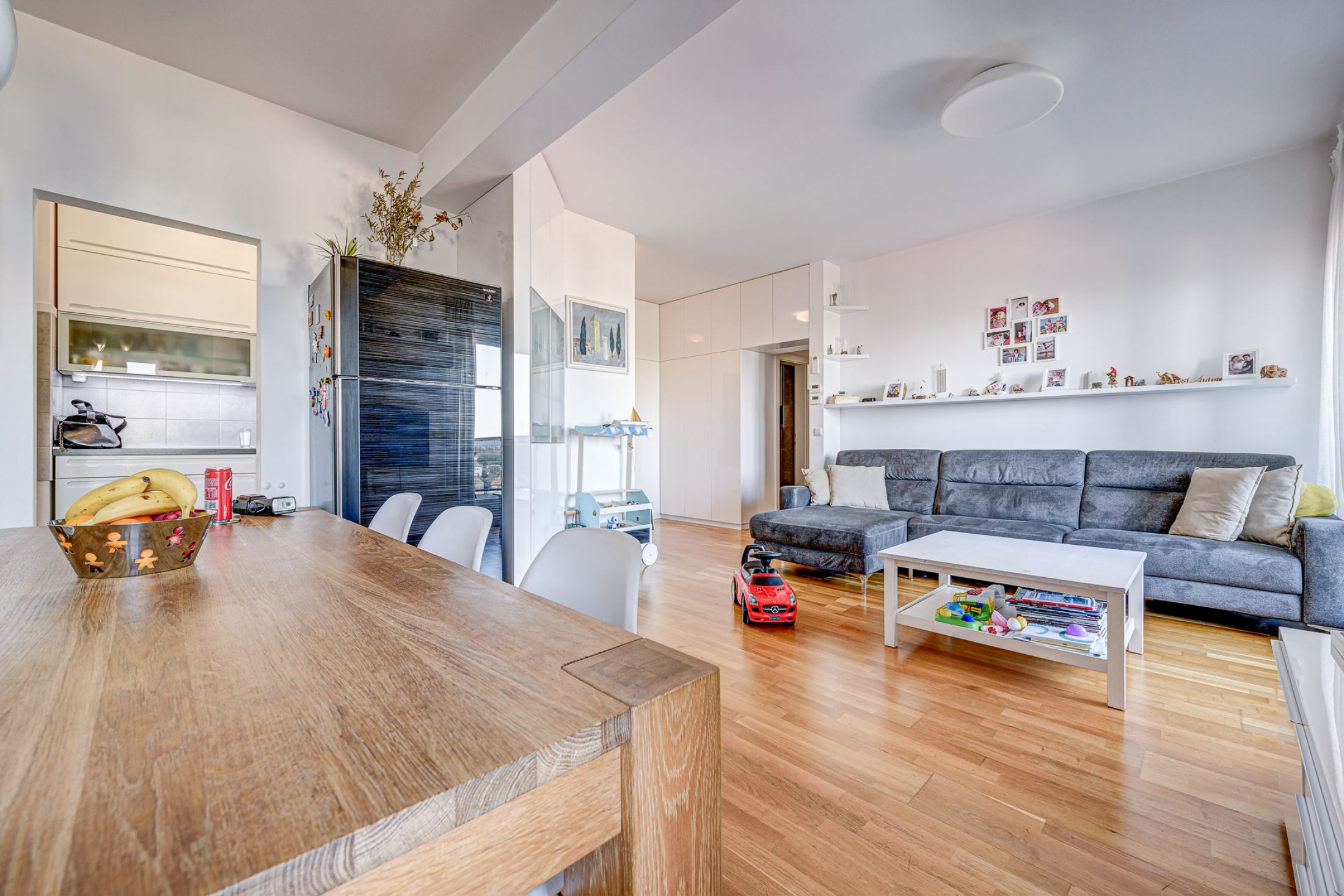 GREAT 3-BEDROOM APARTMENT.