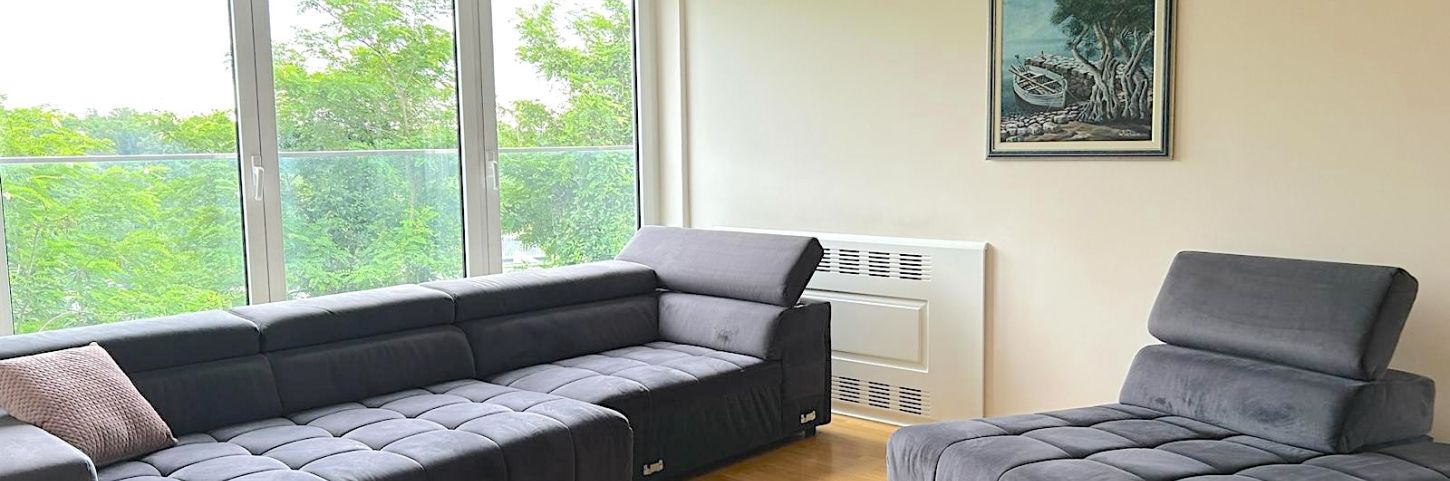 MODERN AND BRIGHT 4 ROOM.